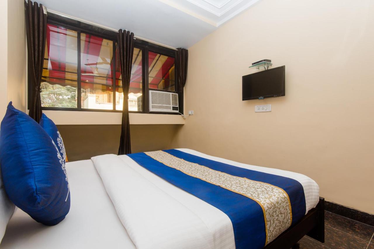 Hotel Shubham Panvel Esterno foto